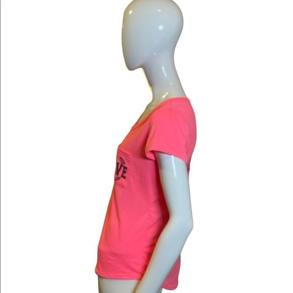 Free Kisses Graphic Love Short Sleeve Tee Medium - Picture 14 of 16